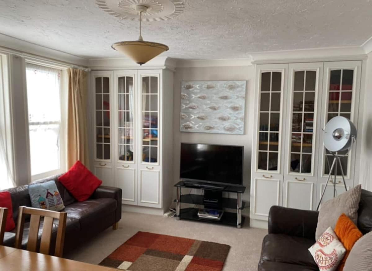 Two Rivers Reach Apartment Bournemouth